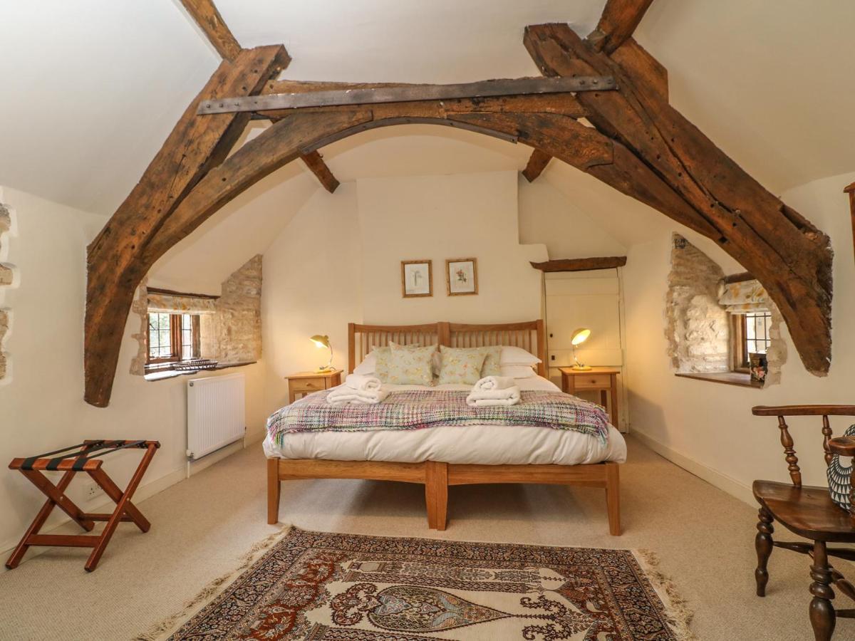 Bull Cottage Burford Exterior photo